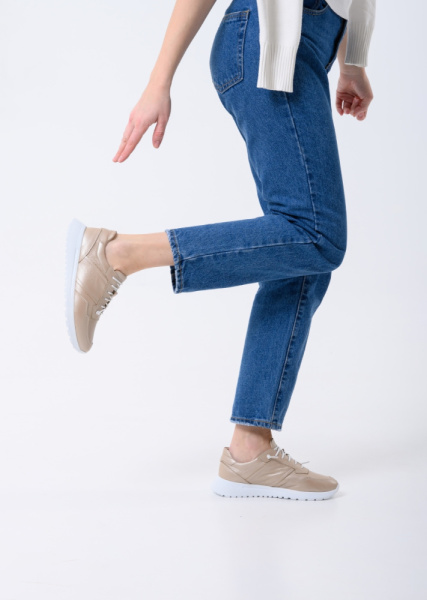 1185-25133-70010-1-214